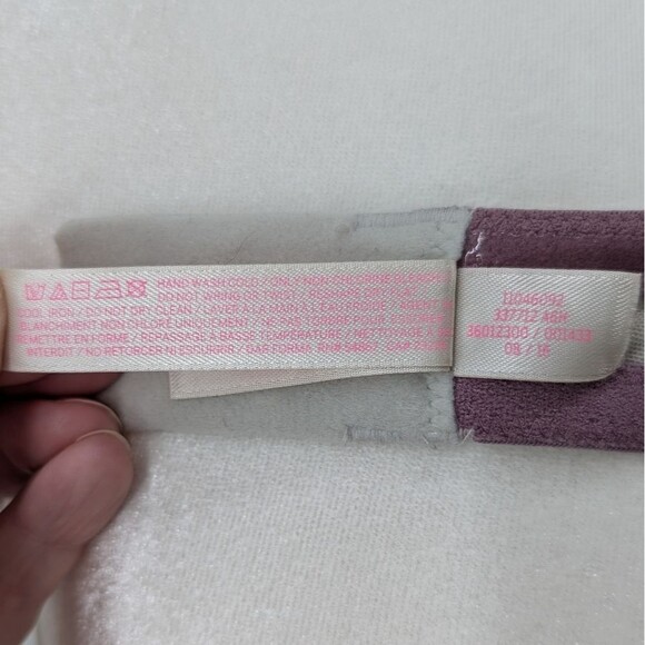 PINK Victoria's Secret Wear Everywhere Multi Way Strapless Push-Up Bra 32B - Picture 7 of 8